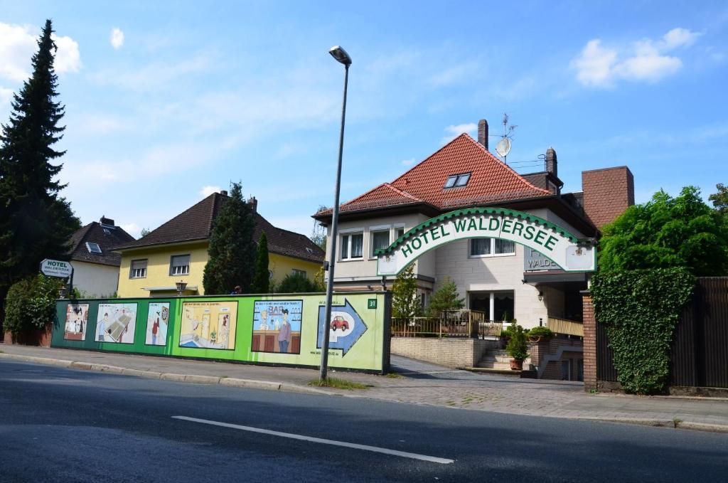 Waldersee Hotel